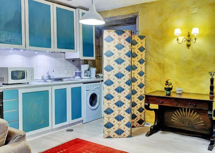 Cosy In The Centre Of + Private Terrace Πόρτο