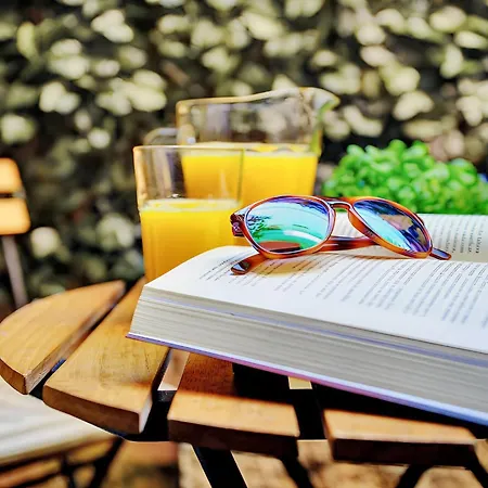 Cosy In The Centre Of + Private Terrace Appartement